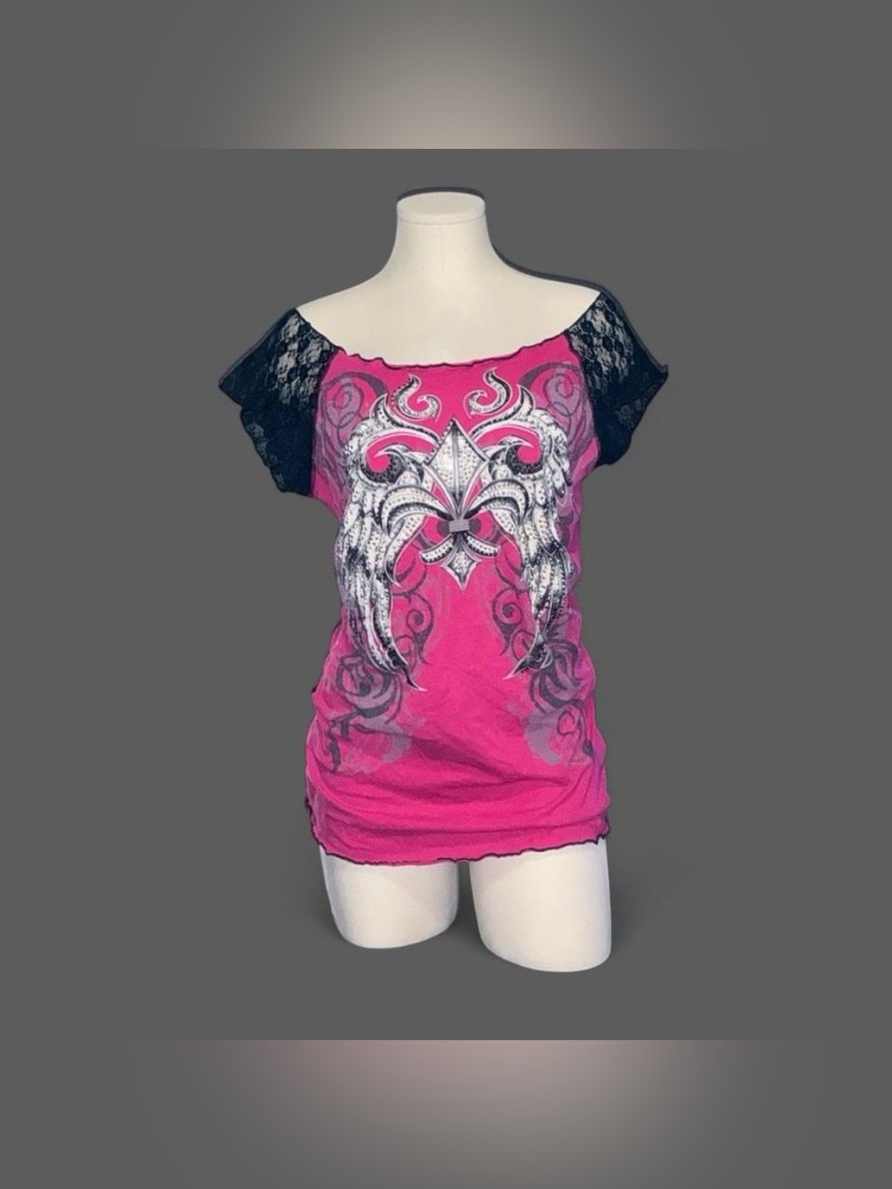 Rock & Roll Cowgirl Fuchsia Short-Sleeve Graphic Top with Black Lace